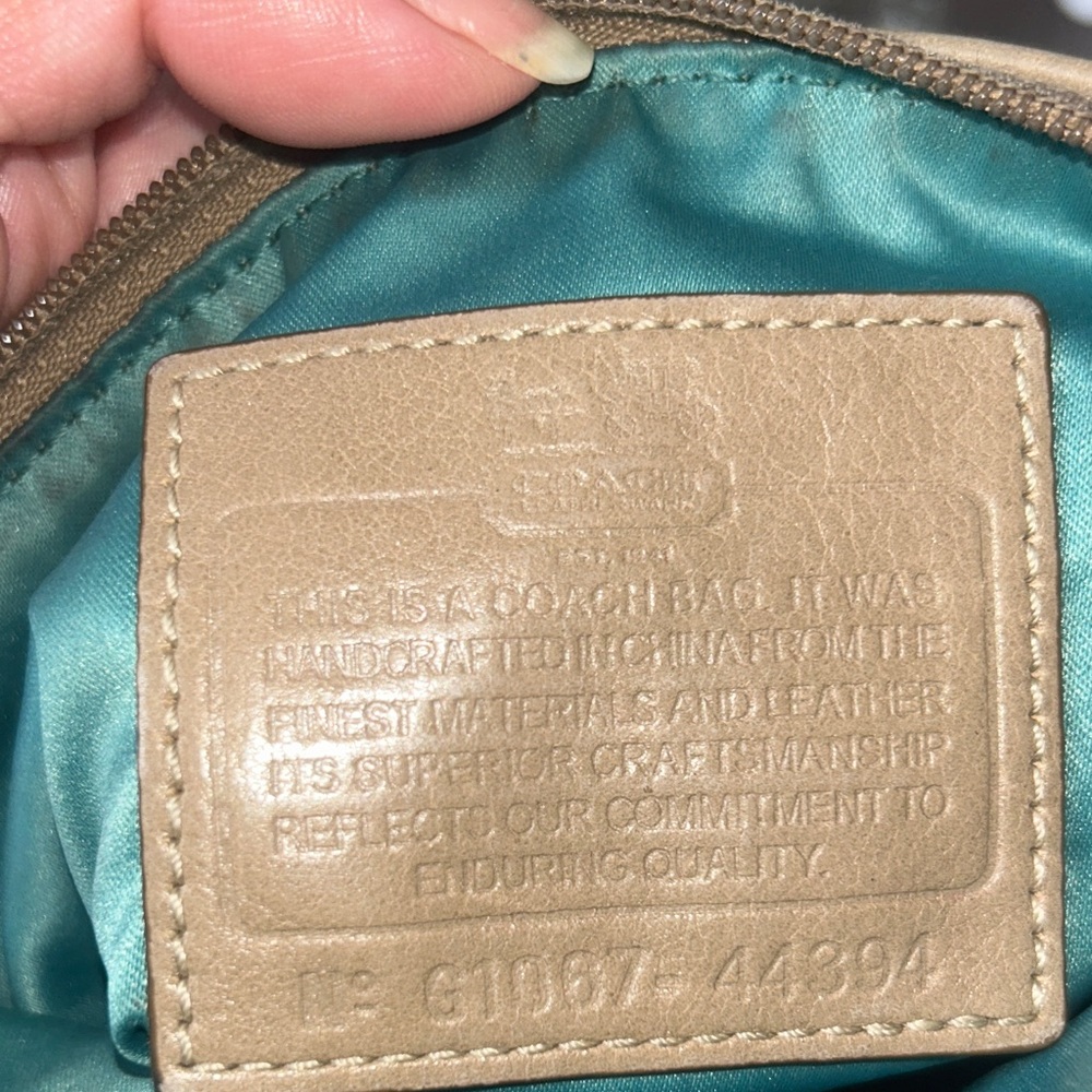 COACH Crossbody Bag EUC - Picture 10 of 12